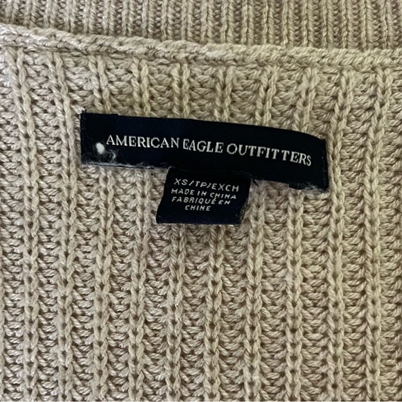 American Eagle Sweater - Picture 4 of 4